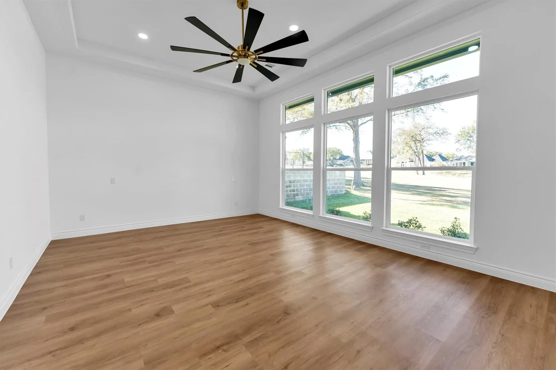 Photo of 164 Somerton Drive
