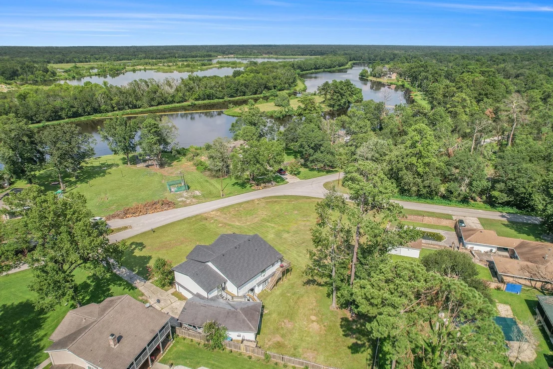 Photo of 302 Brook Hollow Drive