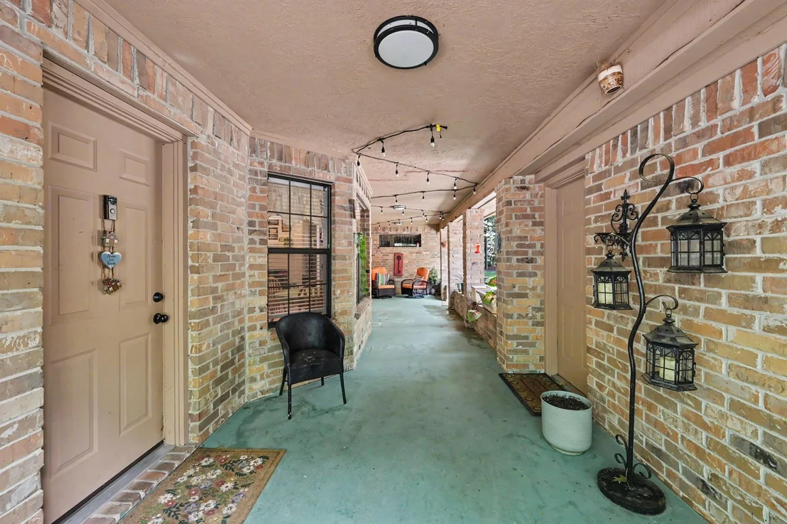 Photo of 268 Deep Springs