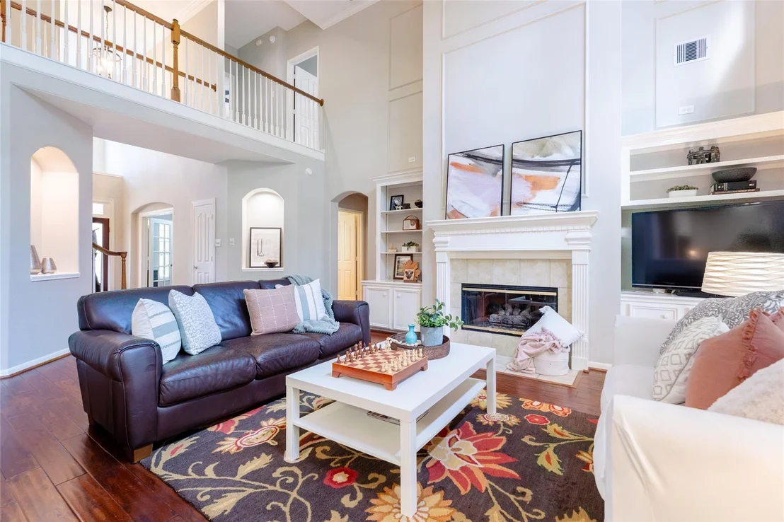 Photo of 150 Goldenvine Court
