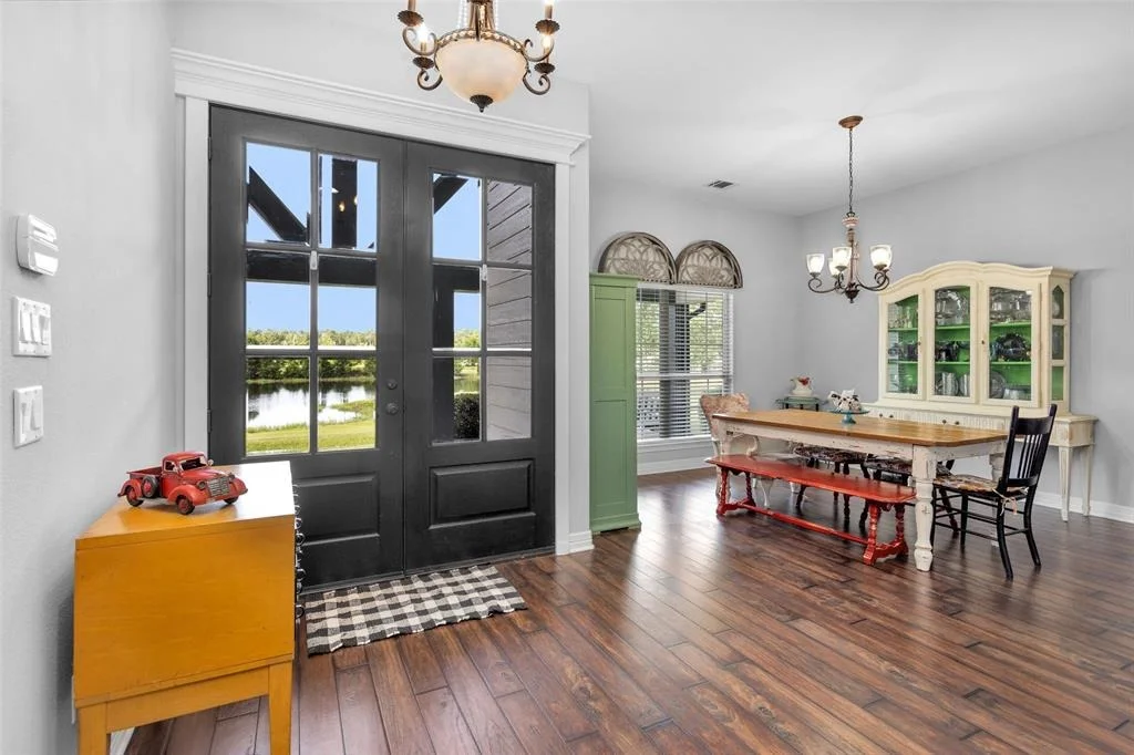 Photo of 10810 Farrell Road