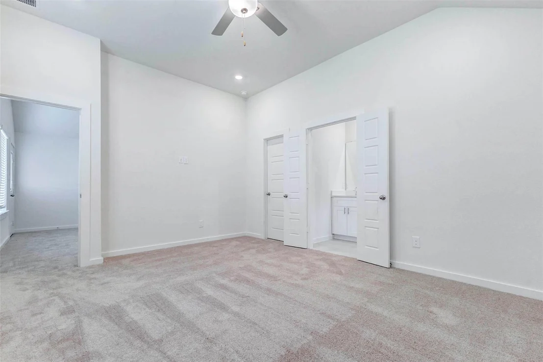 Photo of 6475 Escondido Drive