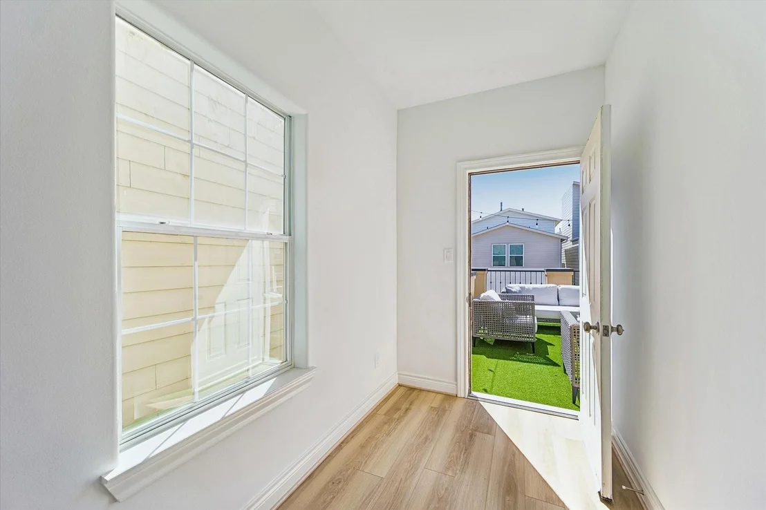 Photo of 2813 Clinton Drive