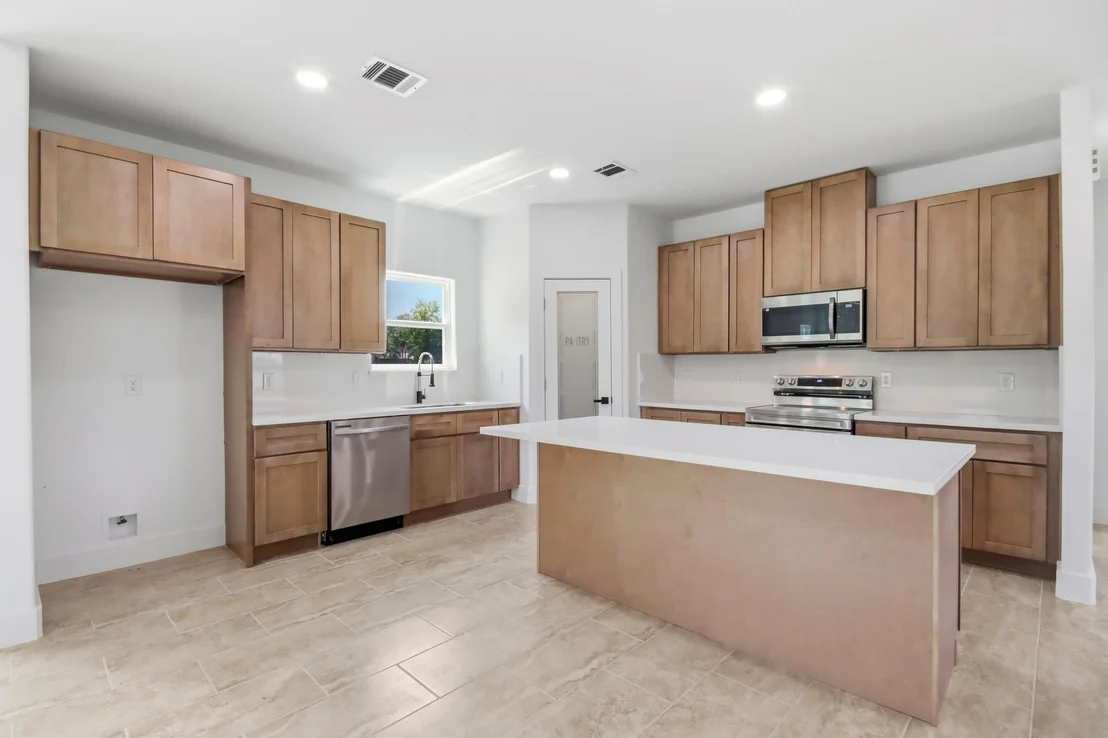 Photo of 17307 Crows Nest Way