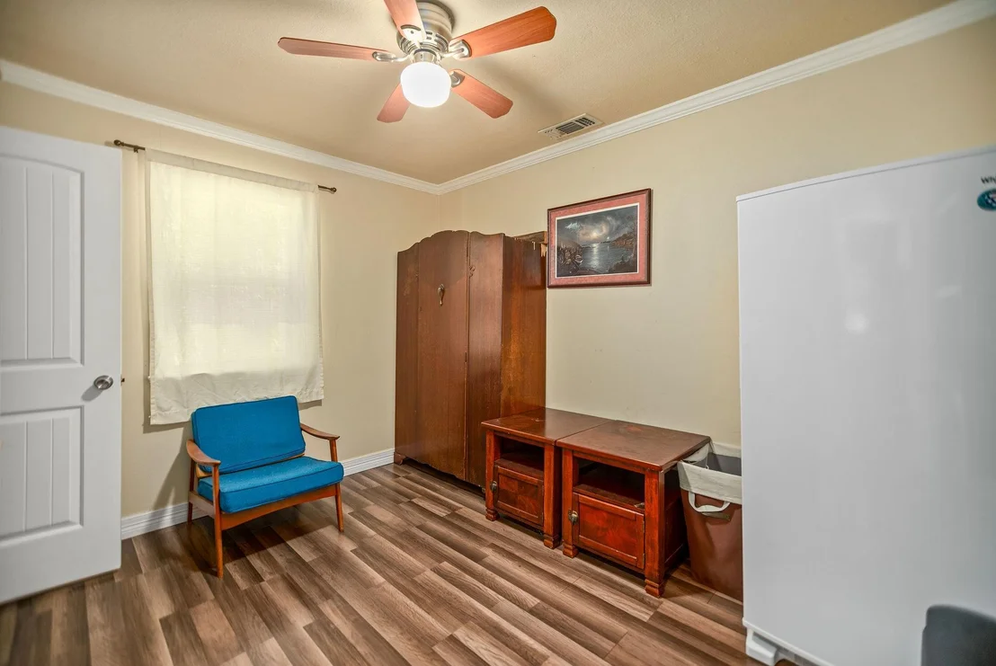 Photo of 654 Calumet Drive