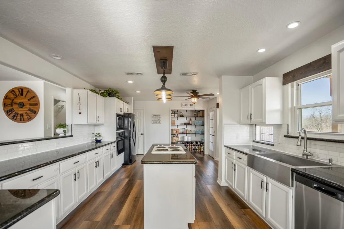 Photo of 10009 County Road 168