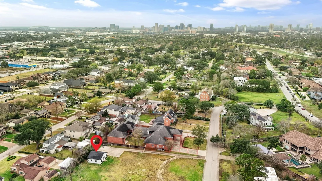 Photo of 3922 Roseneath Drive