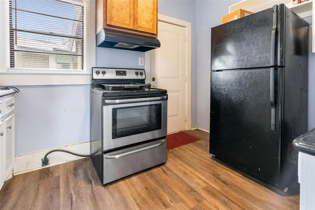 Photo of 710 W 5th Street