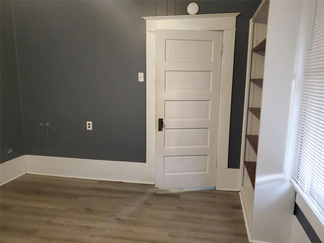 Photo of 1233 Caldwell Road