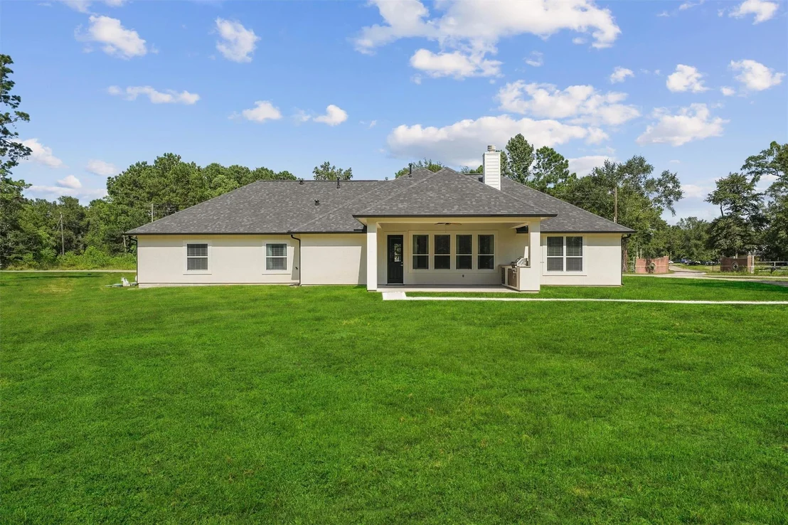 Photo of 18122 Cooper Road