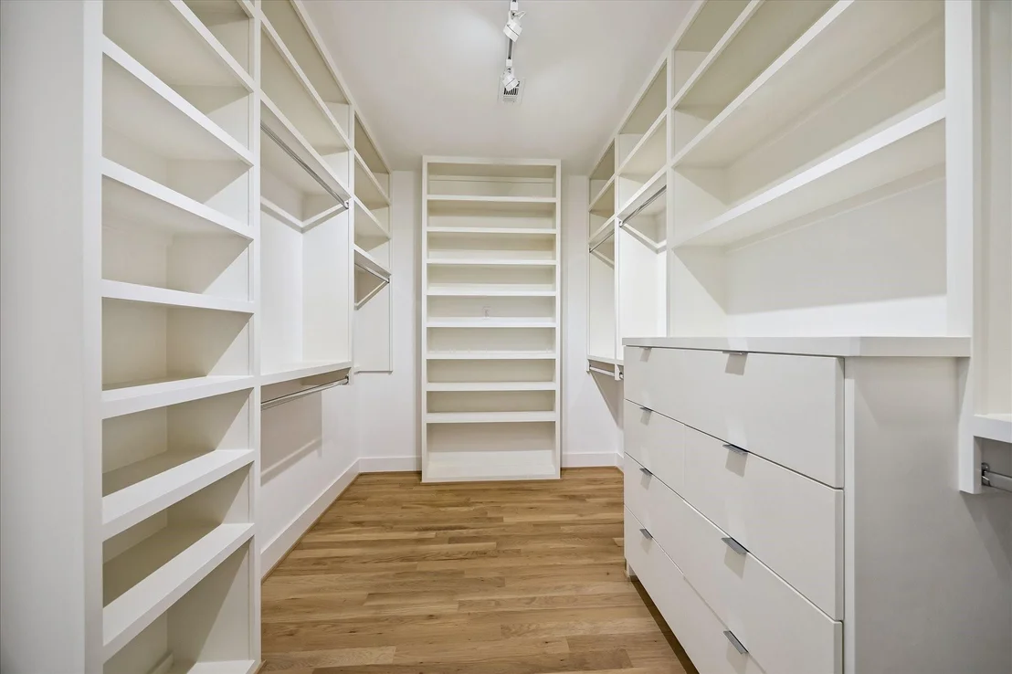 Photo of 2147 Harold Street