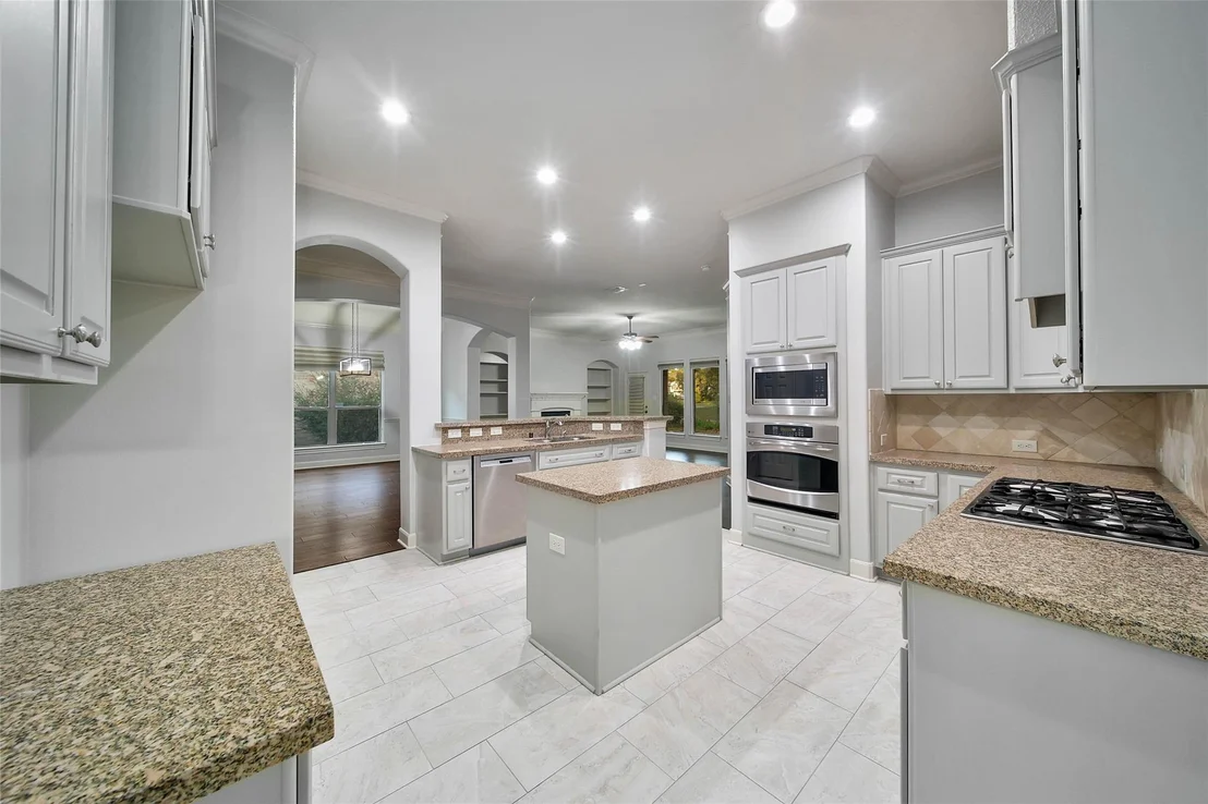 Photo of 21047 Williams Creek Drive