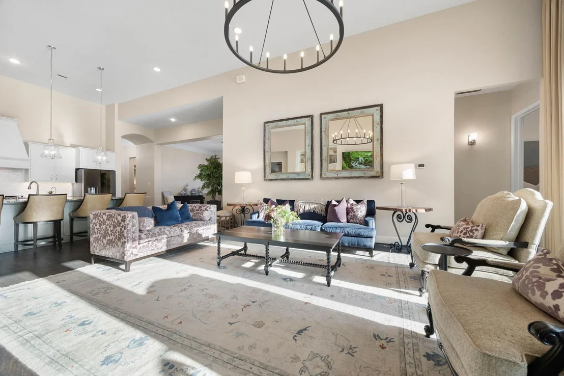 Photo of 1614 Primrose Lane