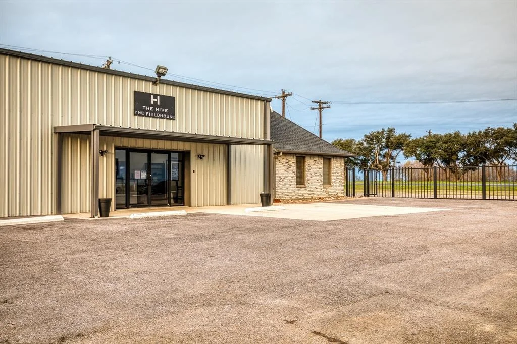 Photo of 2762 State Highway 21 E