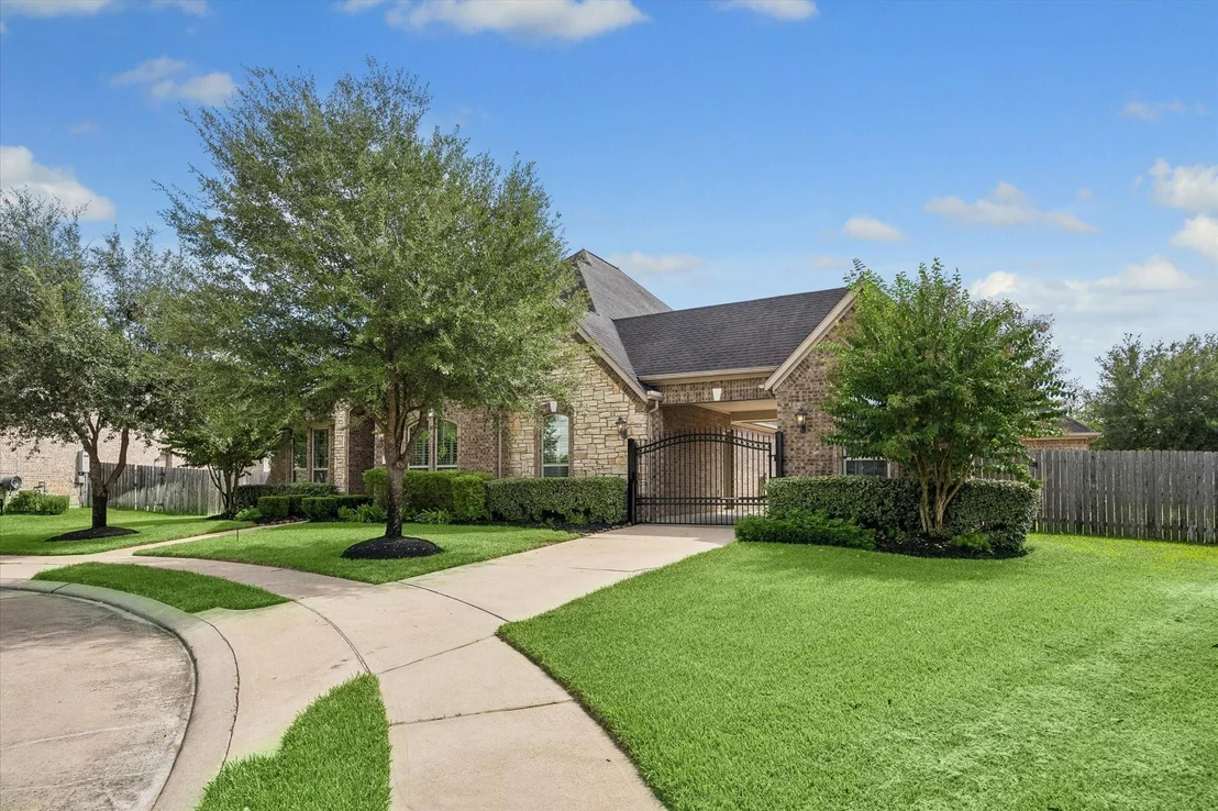 Photo of 27703 Bering Crossing Drive