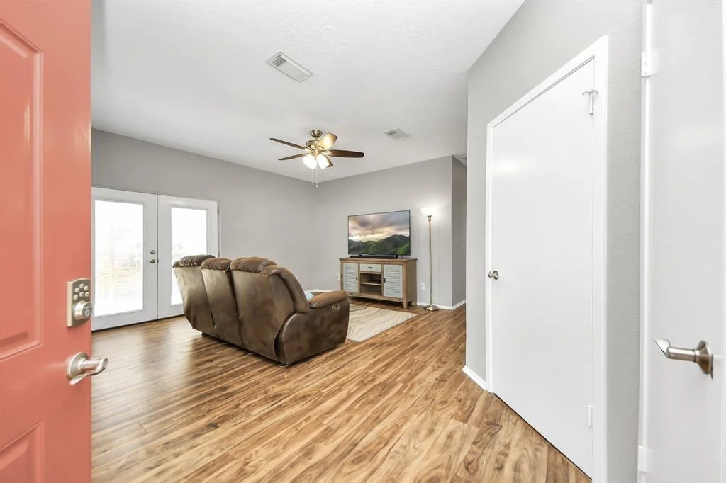Photo of 320 N Ranch House Road