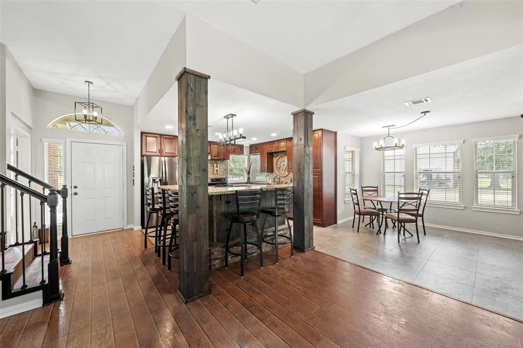 Photo of 996 Scroggins Lane
