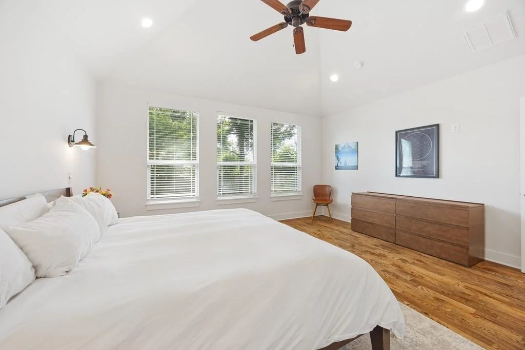Photo of 3809 Edison Street