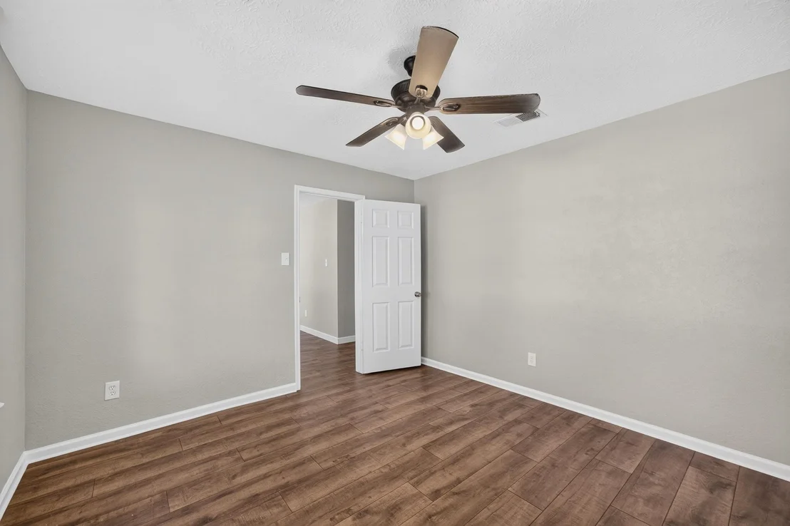 Photo of 2218 Pincher Creek Drive