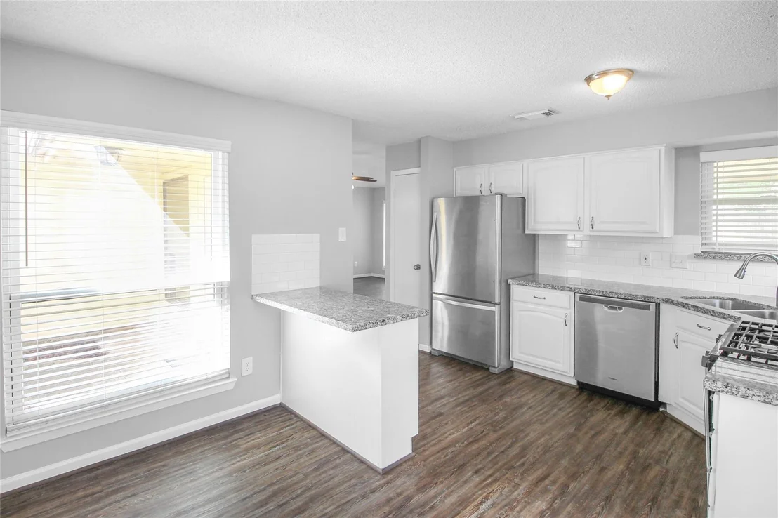 Photo of 1206 Park Lane