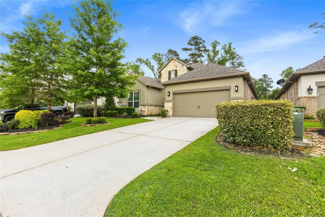 Photo of 231 Bee Balm Court