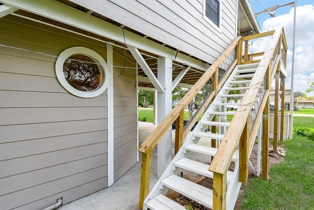 Photo of 1551 Bayview Drive