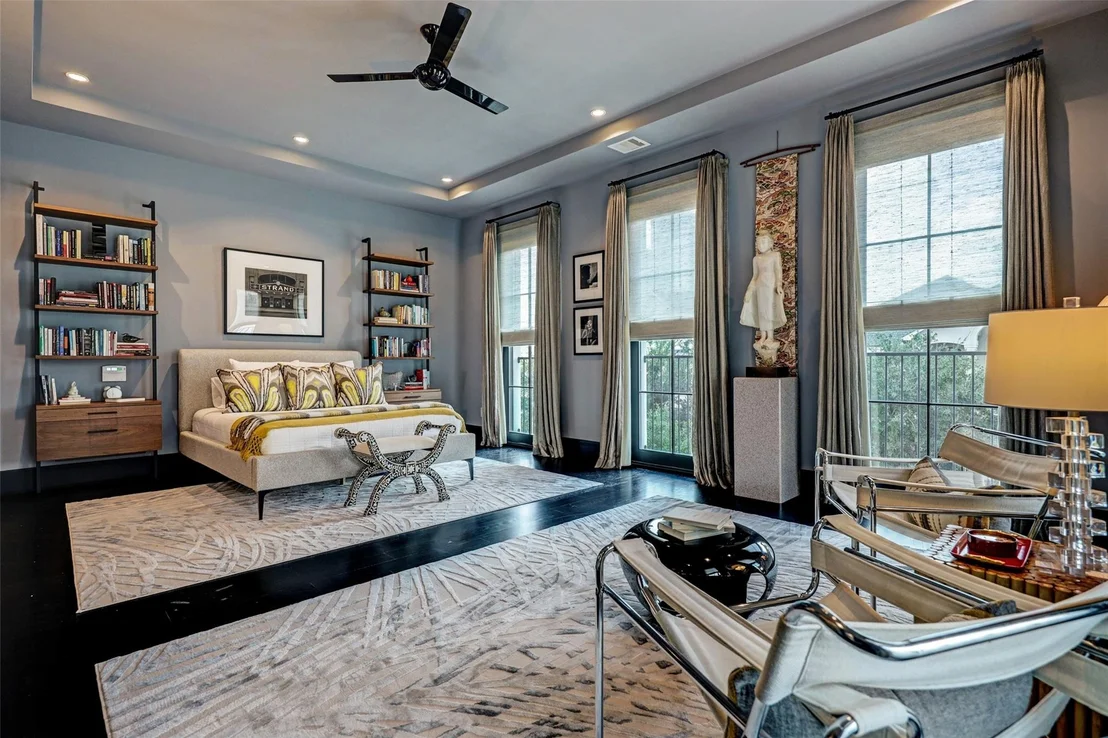 Photo of 2521 Westgate Drive