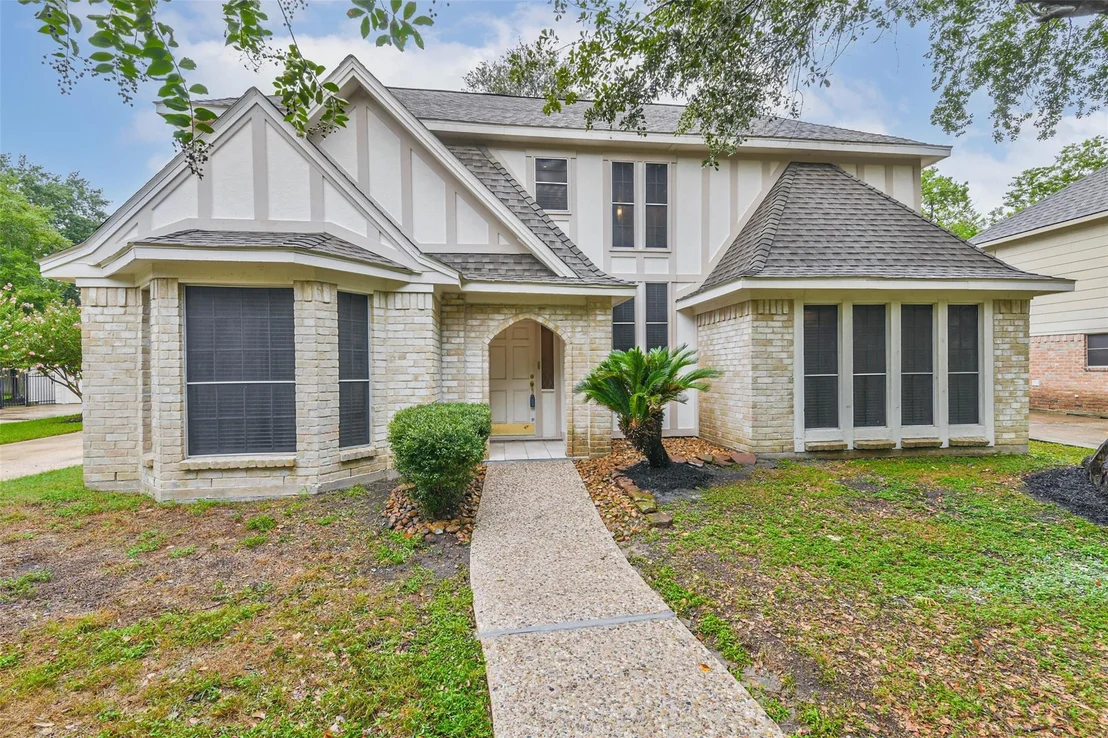 Photo of 6718 Gentle Bend Drive