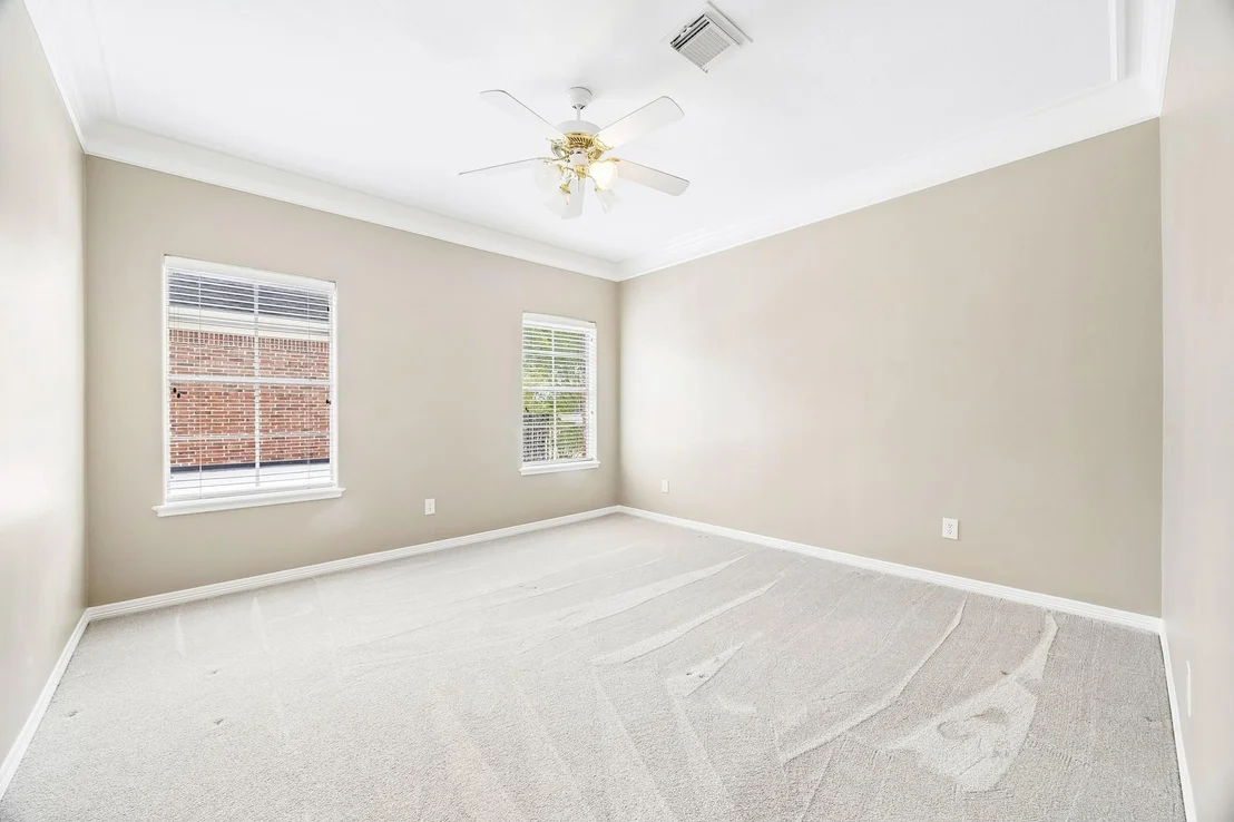 Photo of 907 Enclave Lake Drive