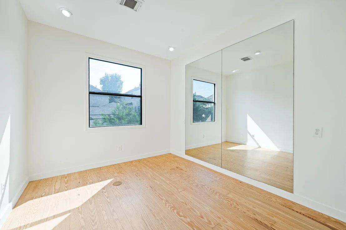 Photo of 235 Malone Street