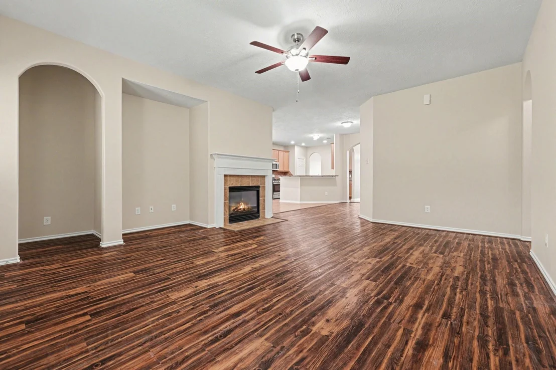 Photo of 25614 Saddlebrook Village Drive