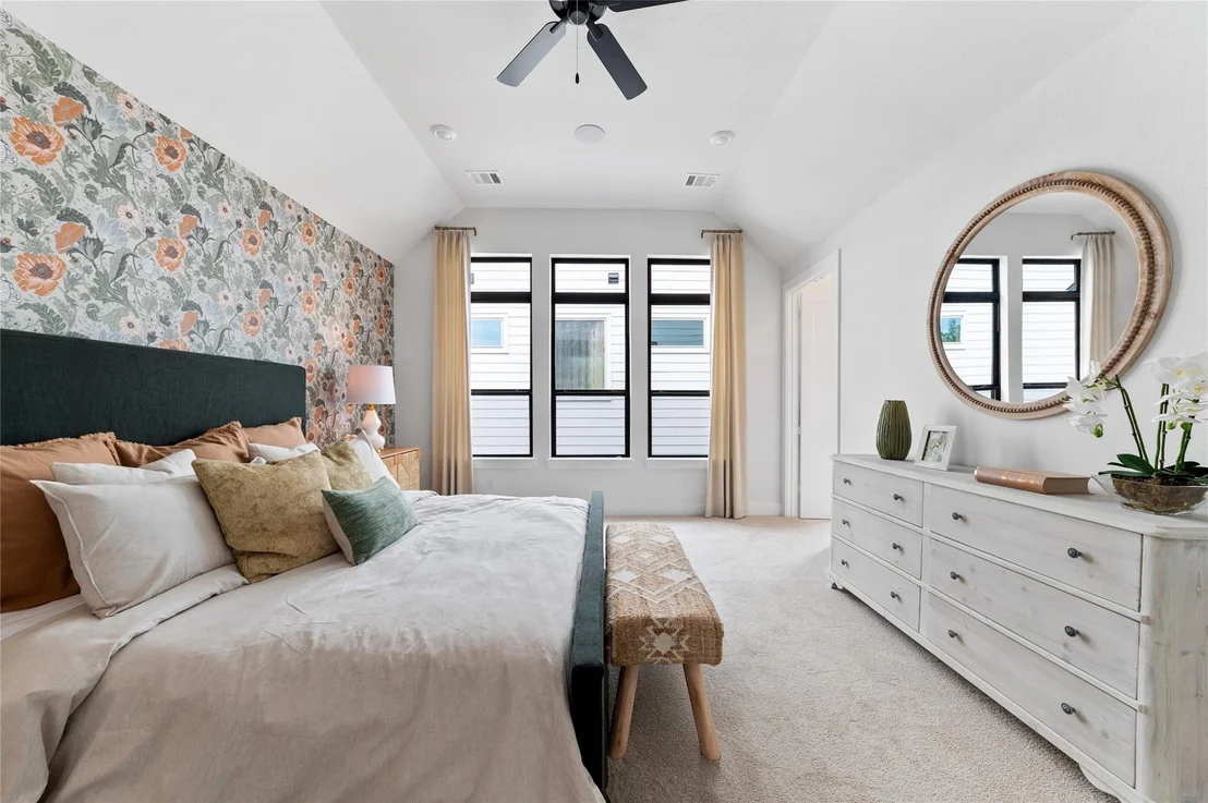 Photo of 324 Forest Reserve Place