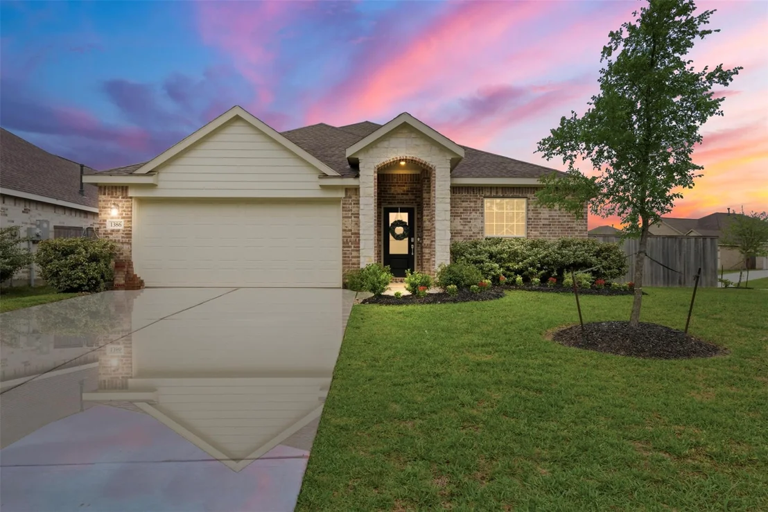 Photo of 1386 Antigua Drive