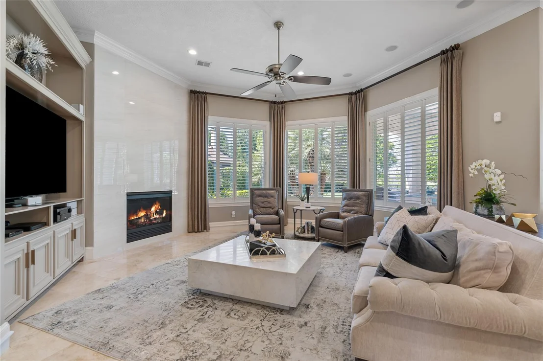 Photo of 82 Manor Lake Estates Circle
