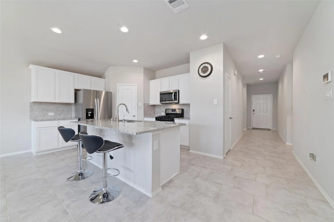Photo of 24323 Winchelsea Ln Lane