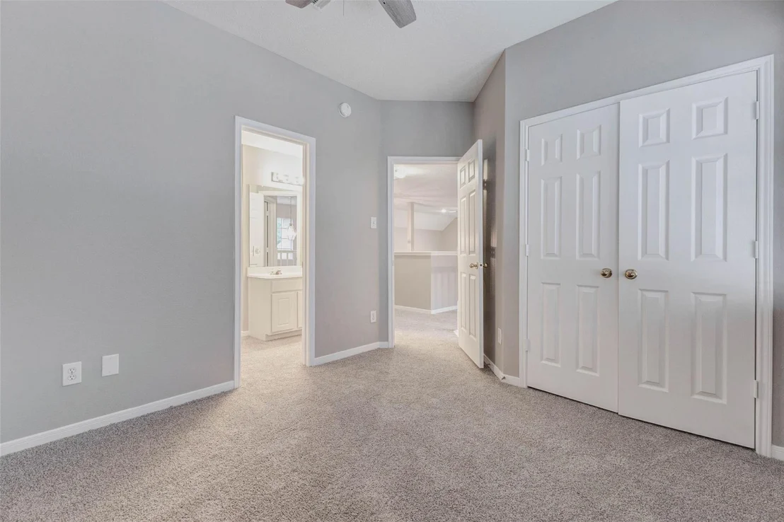 Photo of 8915 Path Green Drive