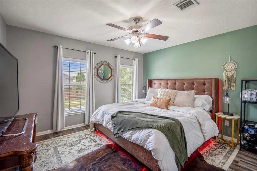 Photo of 9227 Forest Creek Drive