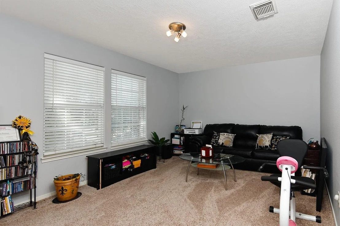 Photo of 8818 Willow Spur Drive