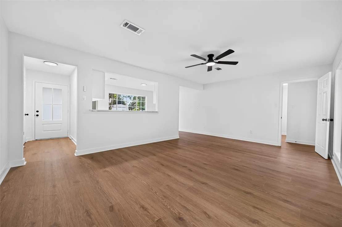 Photo of 20518 Treetop Lane