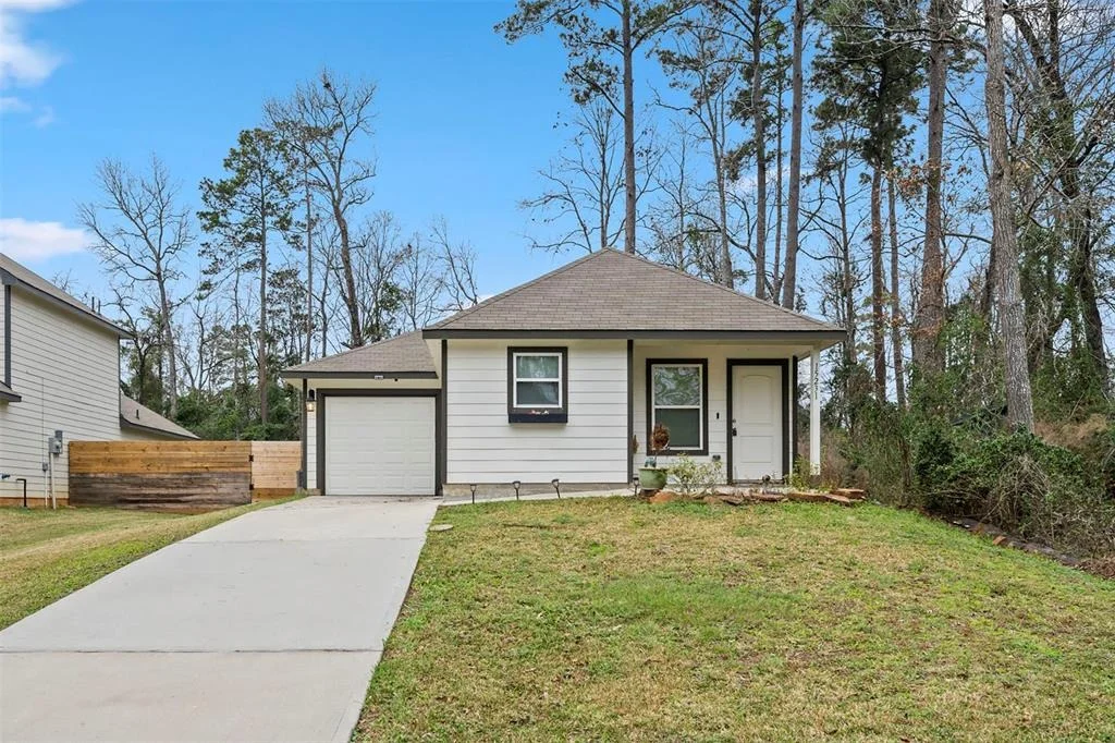 Photo of 15231 Arrowhead Loop W