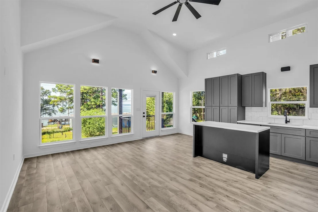 Photo of 117 Rain Forest Road