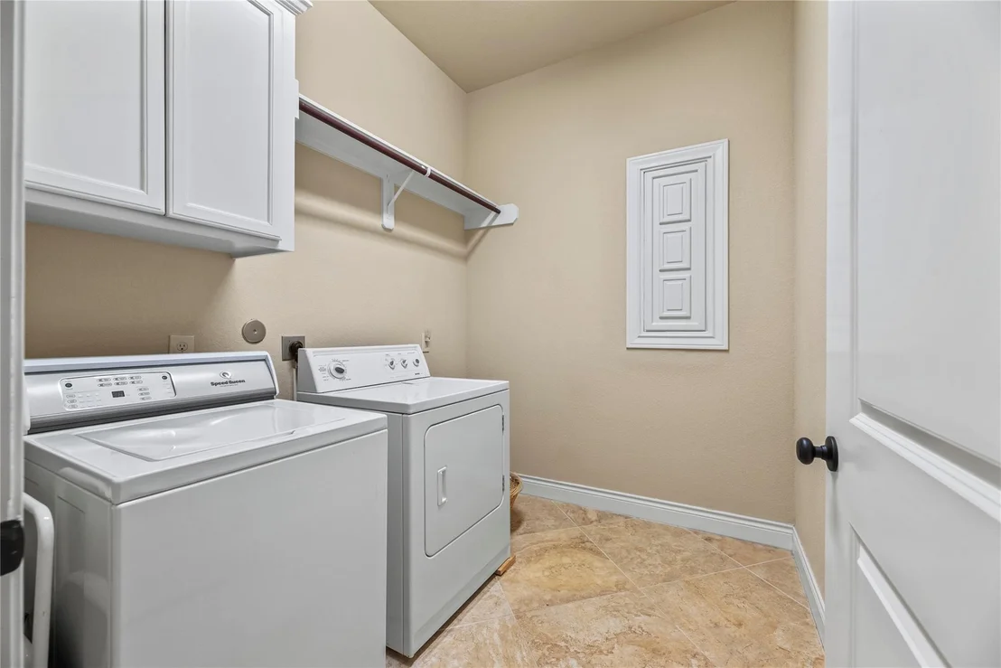 Photo of 2847 Mcdonough Way