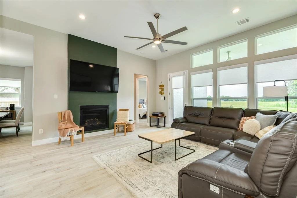 Photo of 9715 Highland Pointe Drive
