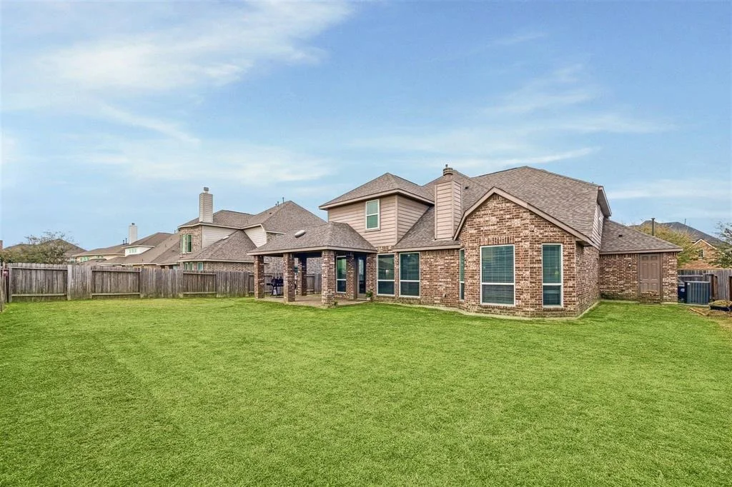 Photo of 31927 Dunham Lake Drive