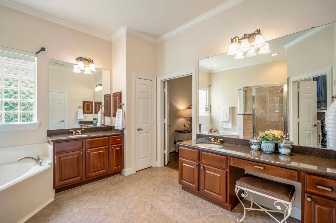 Photo of 67 N Pentenwell Circle
