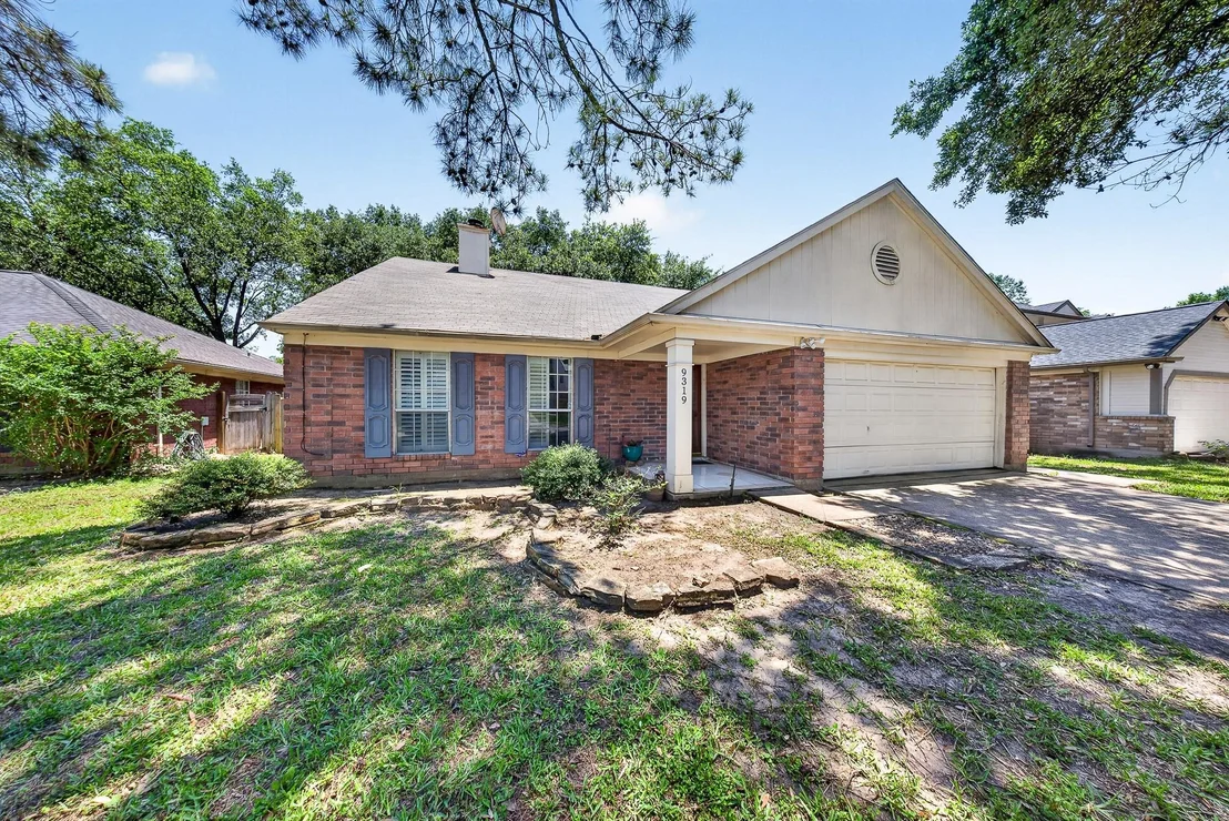 Photo of 9319 Bayou Bluff Drive