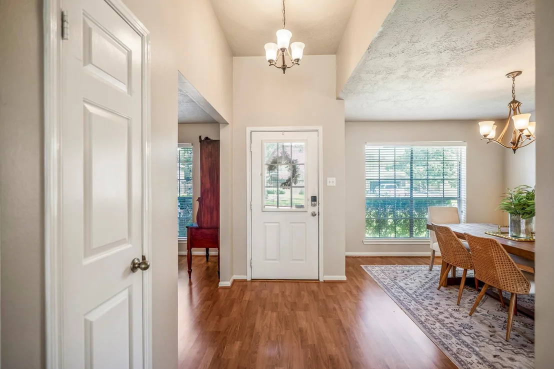 Photo of 16207 Indian Cypress Drive