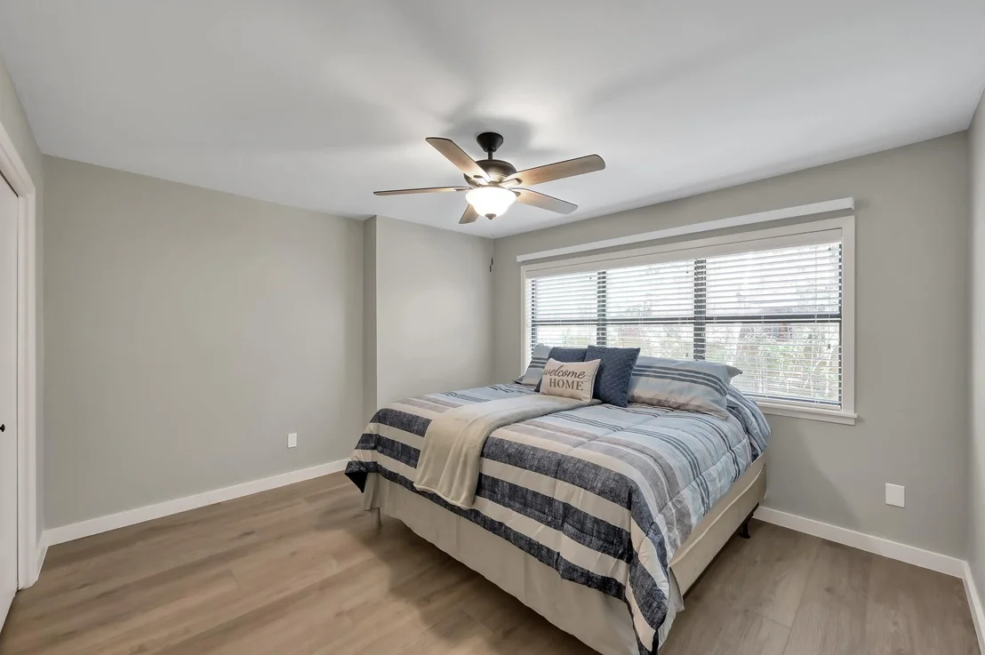 Photo of 11819 Thoreau Drive