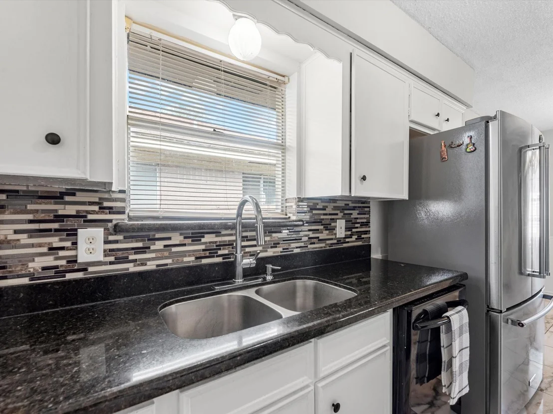 Photo of 15935 Dunman Lane