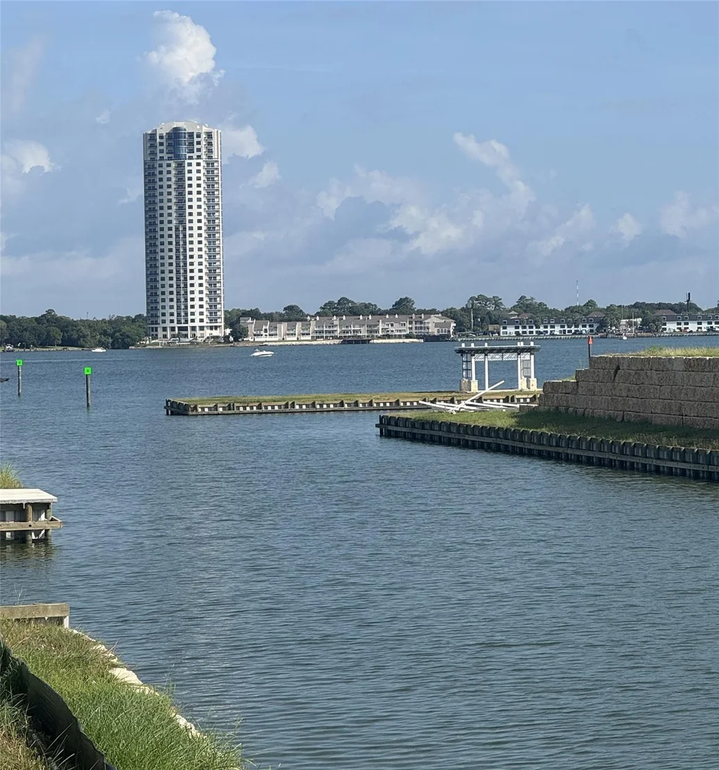 Photo of 301 Seaway Drive